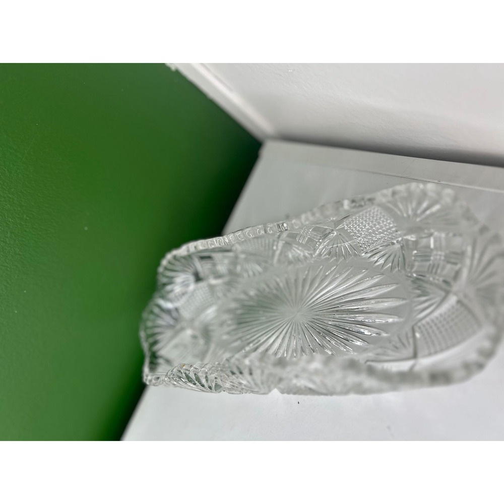 Vintage Clear Cut Glass Oval Bowl Starburst Fan Pattern Scalloped Edge Dish - Picture 3 of 5